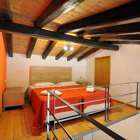 Pyramid Daire Agios Spyridon (Corfu)