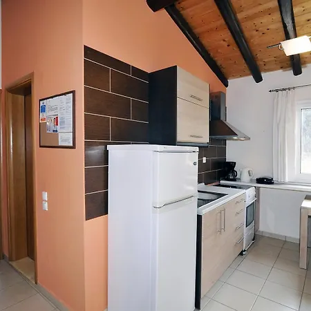 Apartman Pyramid Ájosz Szpirídonasz