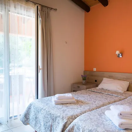 Pyramid Apartman Ájosz Szpirídonasz