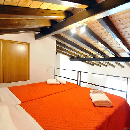 Pyramid Apartman Ájosz Szpirídonasz