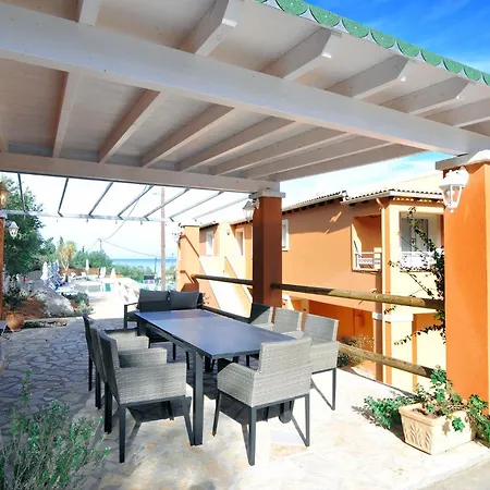 Pyramid Appartement *